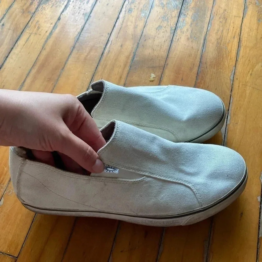 Ugg canvas men slip on shoes